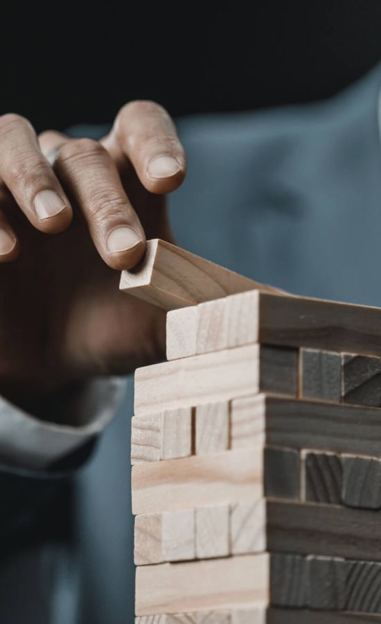 Jenga Anzug Mann Bauklötze